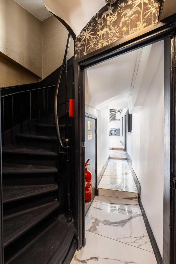 Cosy Bedroom - Tour Eiffel Champs De Mars 6A Paris Exterior foto
